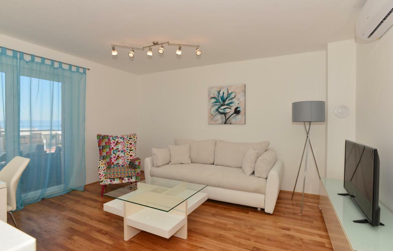 Apartman Dominik Makarska Exterior foto